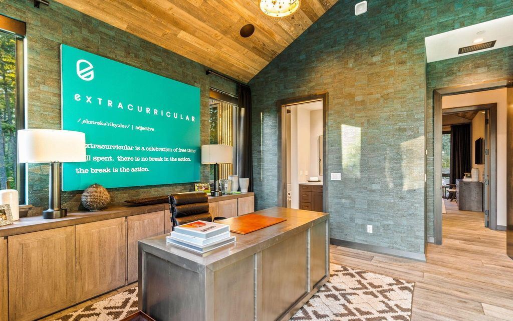 Idyllic Retreat 19.9M Luxurious Estate in Idaho Offers Enchanting Forest Views and Unmatched Amenities 32