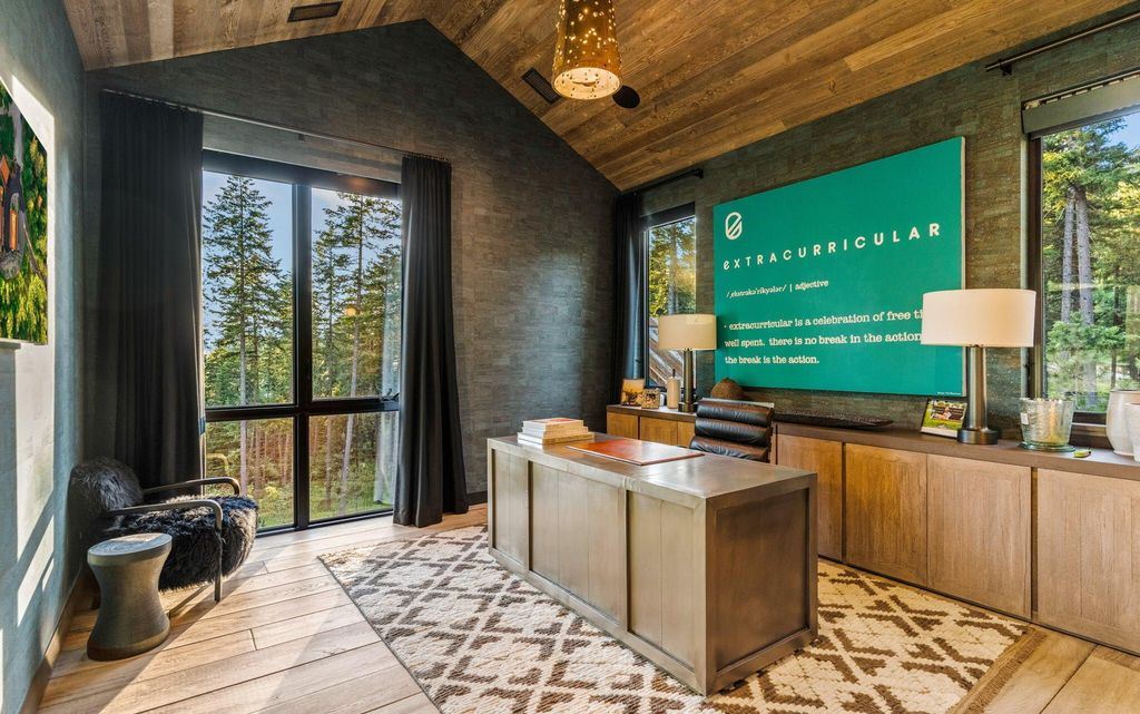 Idyllic Retreat 19.9M Luxurious Estate in Idaho Offers Enchanting Forest Views and Unmatched Amenities 33
