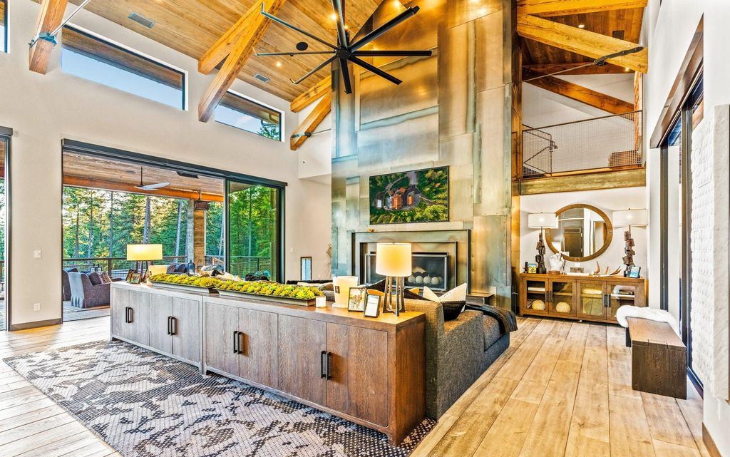 Idyllic Retreat 19.9M Luxurious Estate in Idaho Offers Enchanting Forest Views and Unmatched Amenities 42