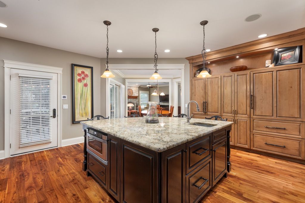 Illinois Gem Timeless Four Level Residence with High End Finishes Asking 2.599 Million 14