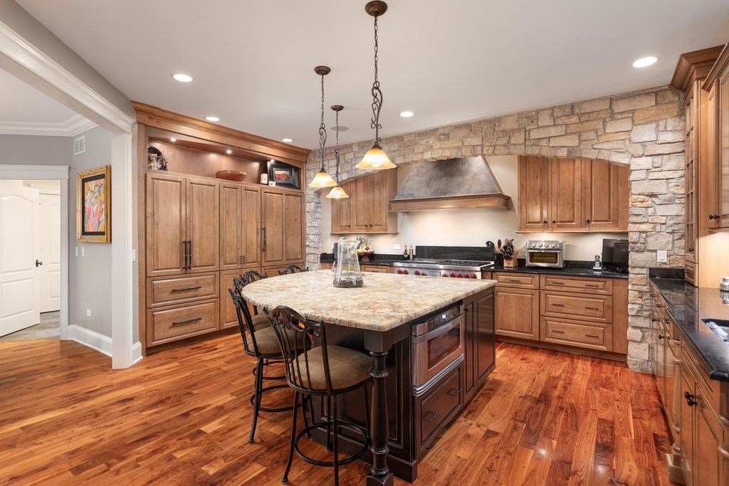 Illinois Gem Timeless Four Level Residence with High End Finishes Asking 2.599 Million 15