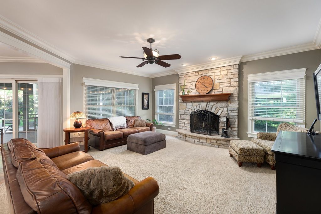 Illinois Gem Timeless Four Level Residence with High End Finishes Asking 2.599 Million 19