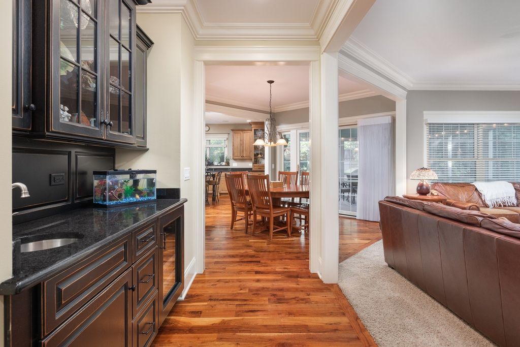 Illinois Gem Timeless Four Level Residence with High End Finishes Asking 2.599 Million 22