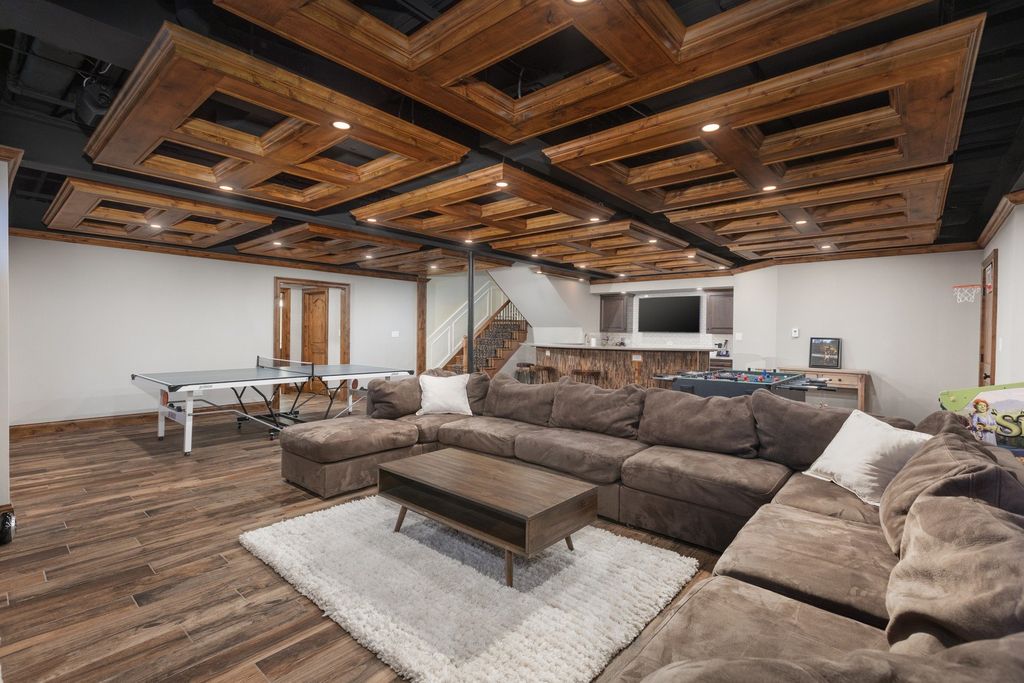 Illinois Gem Timeless Four Level Residence with High End Finishes Asking 2.599 Million 40