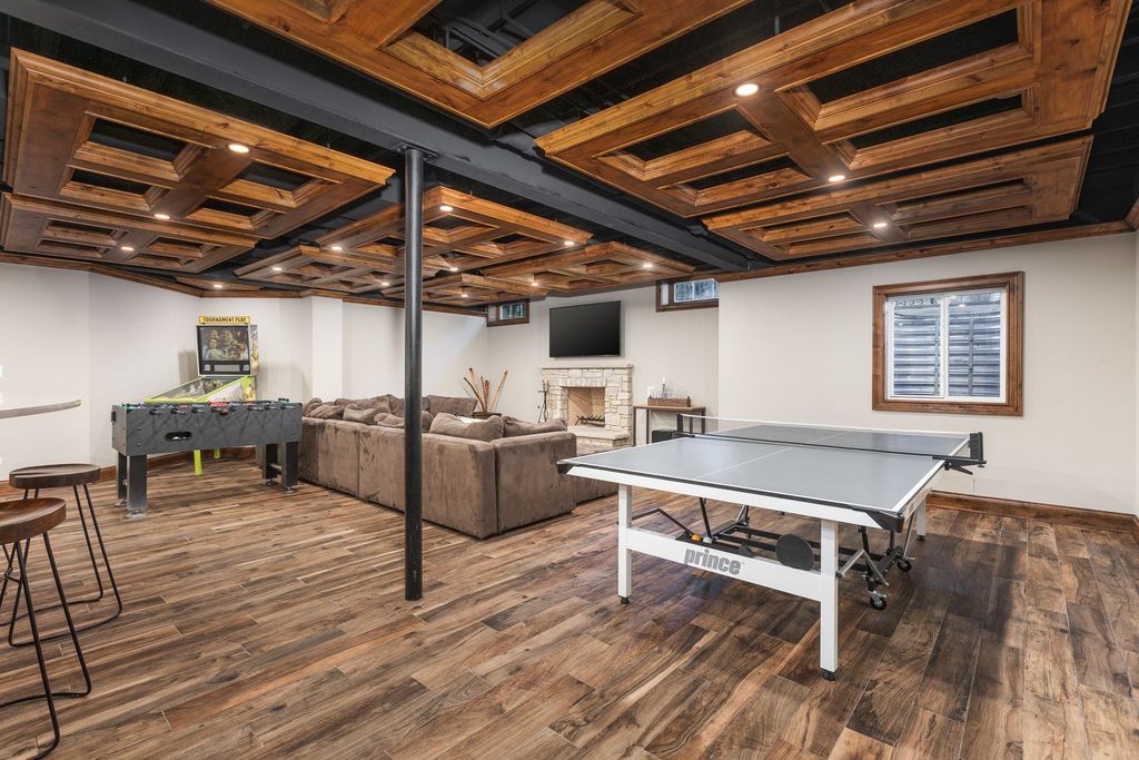 Illinois Gem Timeless Four Level Residence with High End Finishes Asking 2.599 Million 41