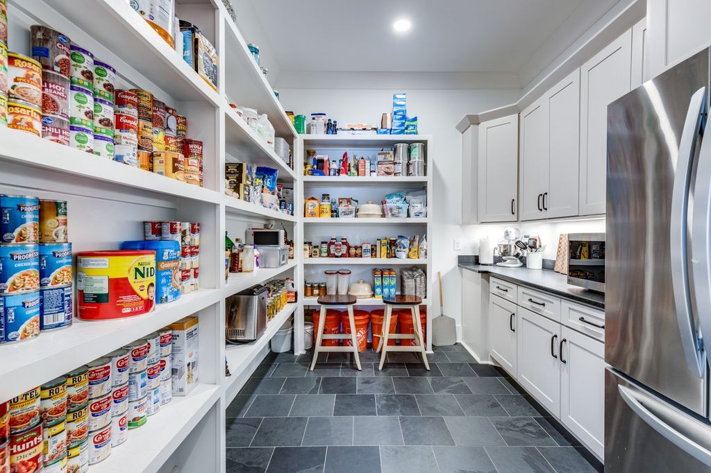 Inspiration Homes LLC Unveils Stunning New Home Listing in Tennessee for 3499900 20