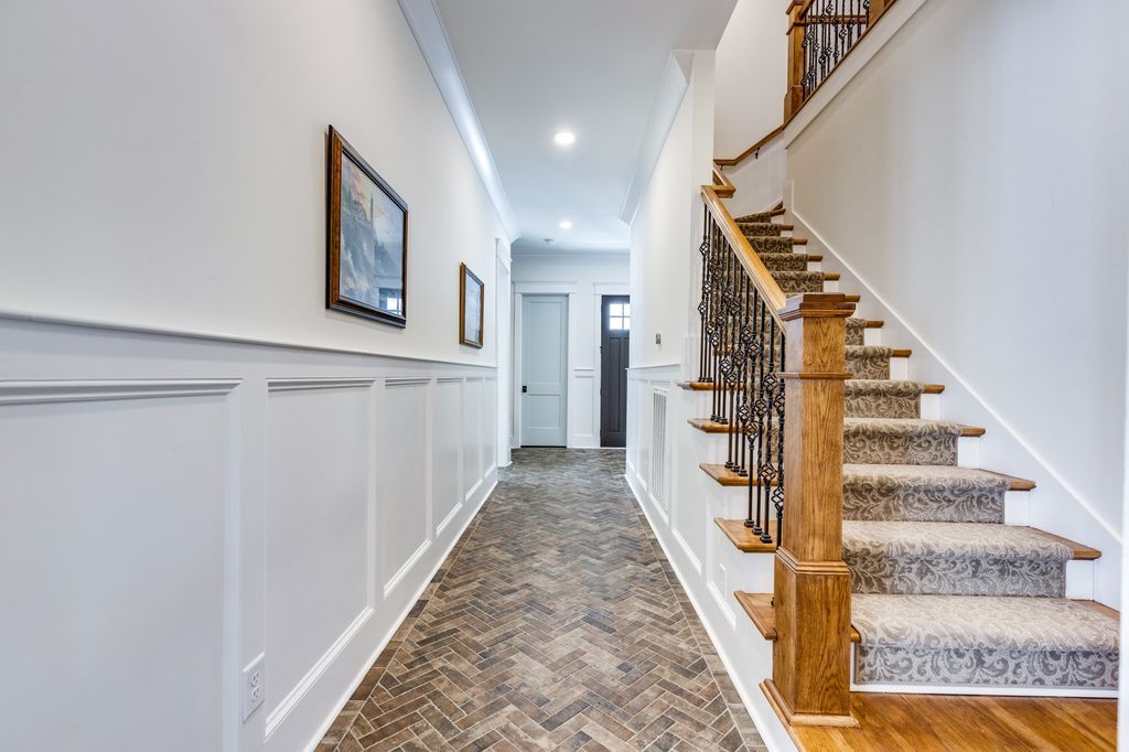 Inspiration Homes LLC Unveils Stunning New Home Listing in Tennessee for 3499900 34