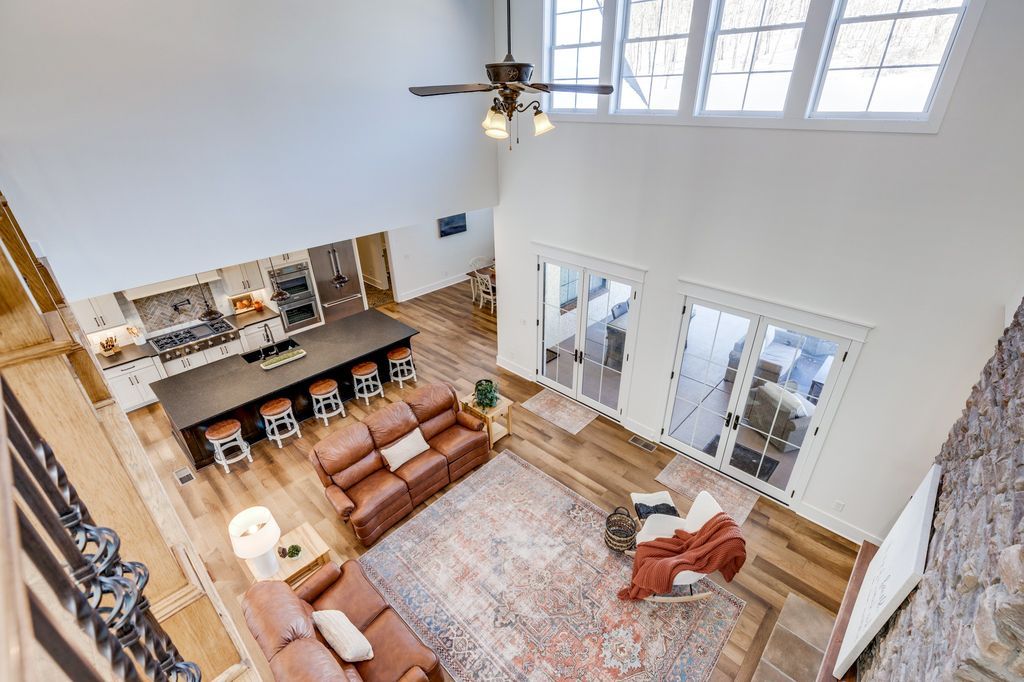Inspiration Homes LLC Unveils Stunning New Home Listing in Tennessee for 3499900 36