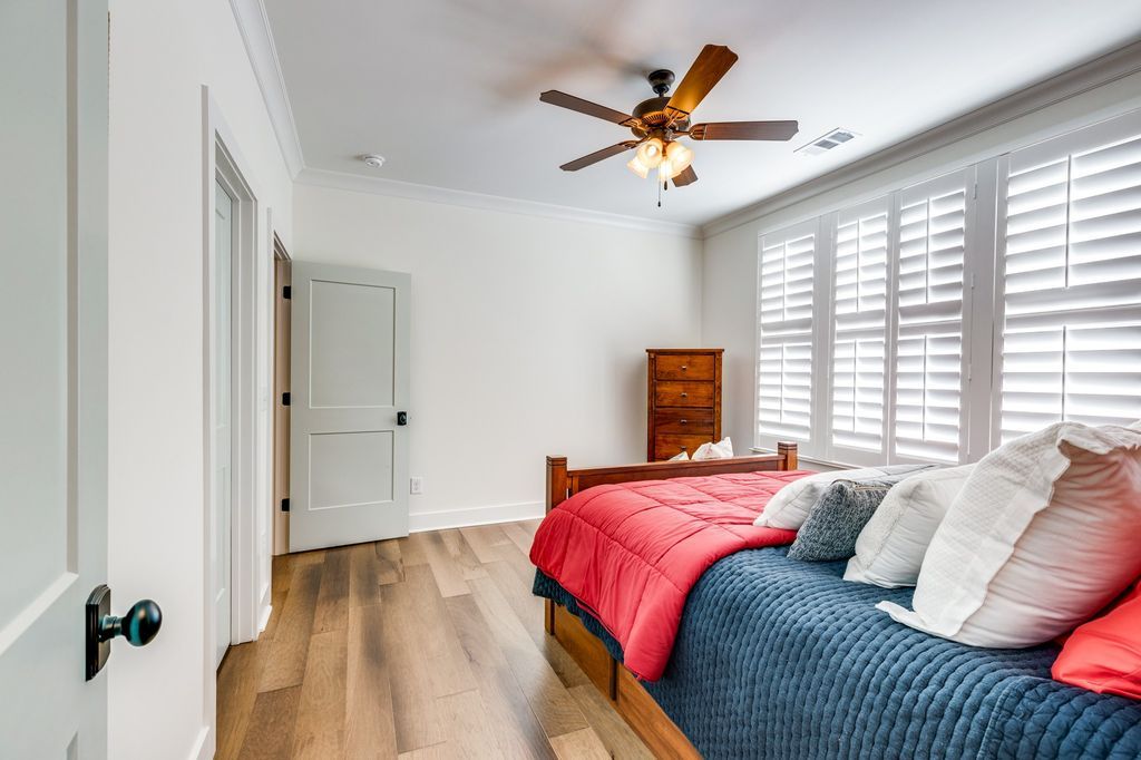 Inspiration Homes LLC Unveils Stunning New Home Listing in Tennessee for 3499900 42
