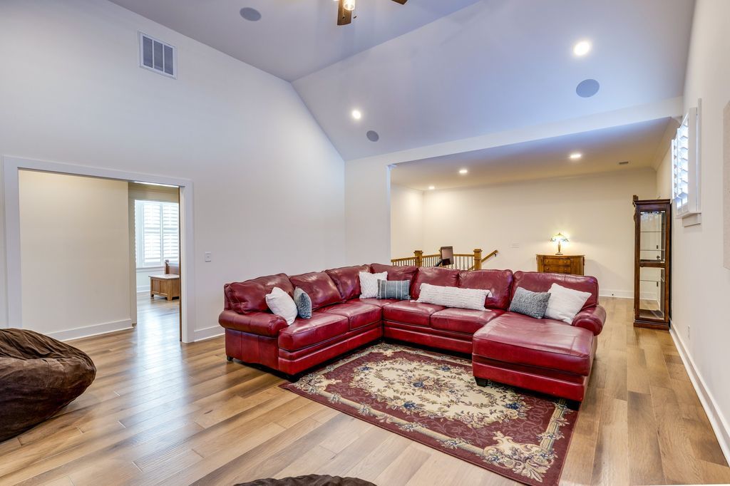 Inspiration Homes LLC Unveils Stunning New Home Listing in Tennessee for 3499900 45