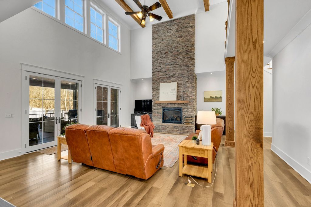Inspiration Homes LLC Unveils Stunning New Home Listing in Tennessee for 3499900 6