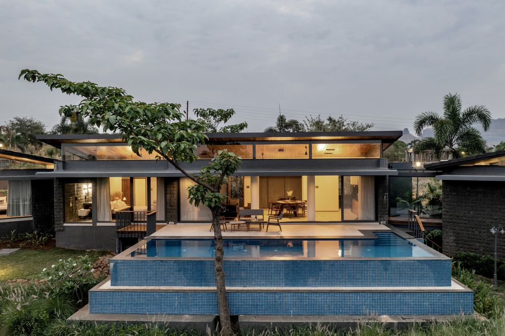 Lakeshore Residence, A Tranquil Haven by Atelier Landschaft
