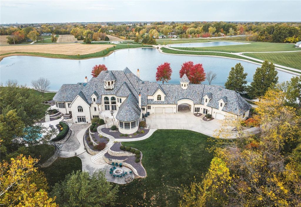 Le Chateau A Masterpiece by Lantz Homes Now Available for 4.59 Million in Illinois 13