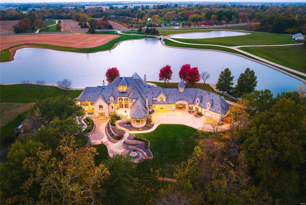Le Chateau A Masterpiece by Lantz Homes Now Available for 4.59 Million in Illinois 18