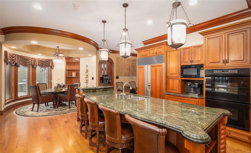 Le Chateau A Masterpiece by Lantz Homes Now Available for 4.59 Million in Illinois 54