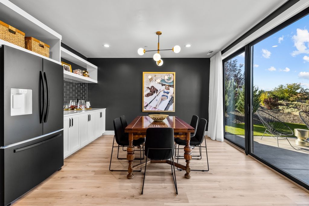 Luxury Estate with City Views and Resort Like Amenities Hits the Market at 3 Million in Idaho 15
