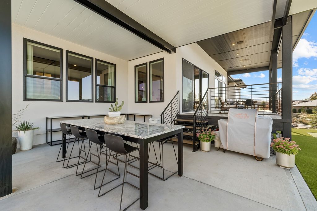 Luxury Estate with City Views and Resort Like Amenities Hits the Market at 3 Million in Idaho 30