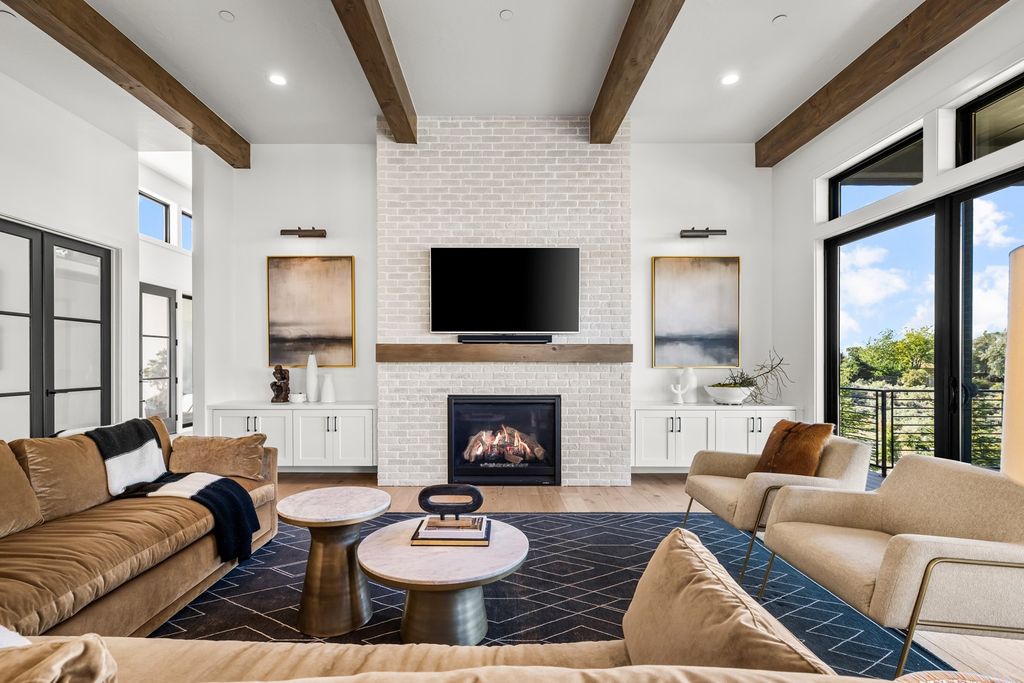 Luxury Estate with City Views and Resort Like Amenities Hits the Market at 3 Million in Idaho 42