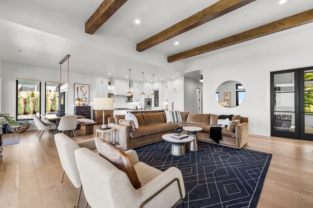 Luxury Estate with City Views and Resort Like Amenities Hits the Market at 3 Million in Idaho 43