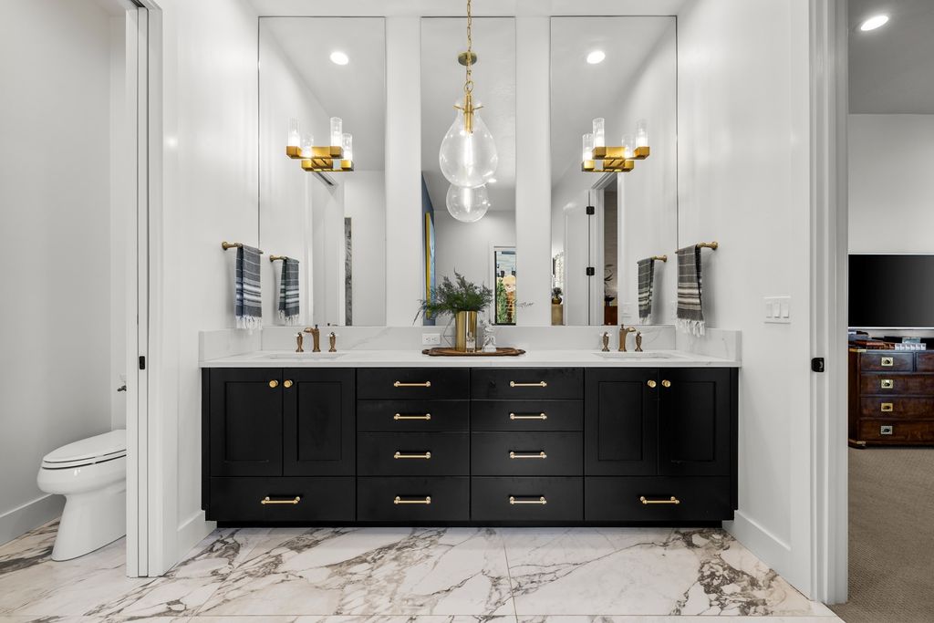 Luxury Estate with City Views and Resort Like Amenities Hits the Market at 3 Million in Idaho 8