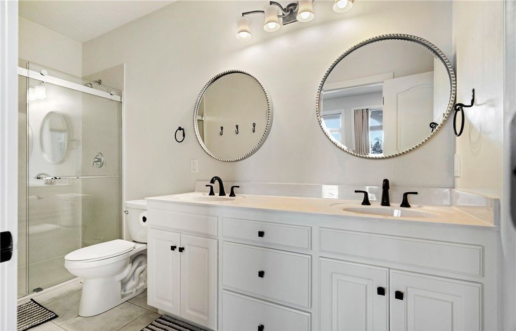 Mediterranean Style Retreat with Gentle Lakefront Ambiance Listed at 5.2 Million in Missouri 35