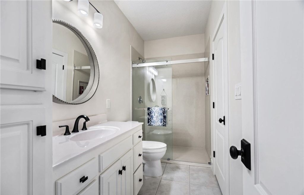 Mediterranean Style Retreat with Gentle Lakefront Ambiance Listed at 5.2 Million in Missouri 37