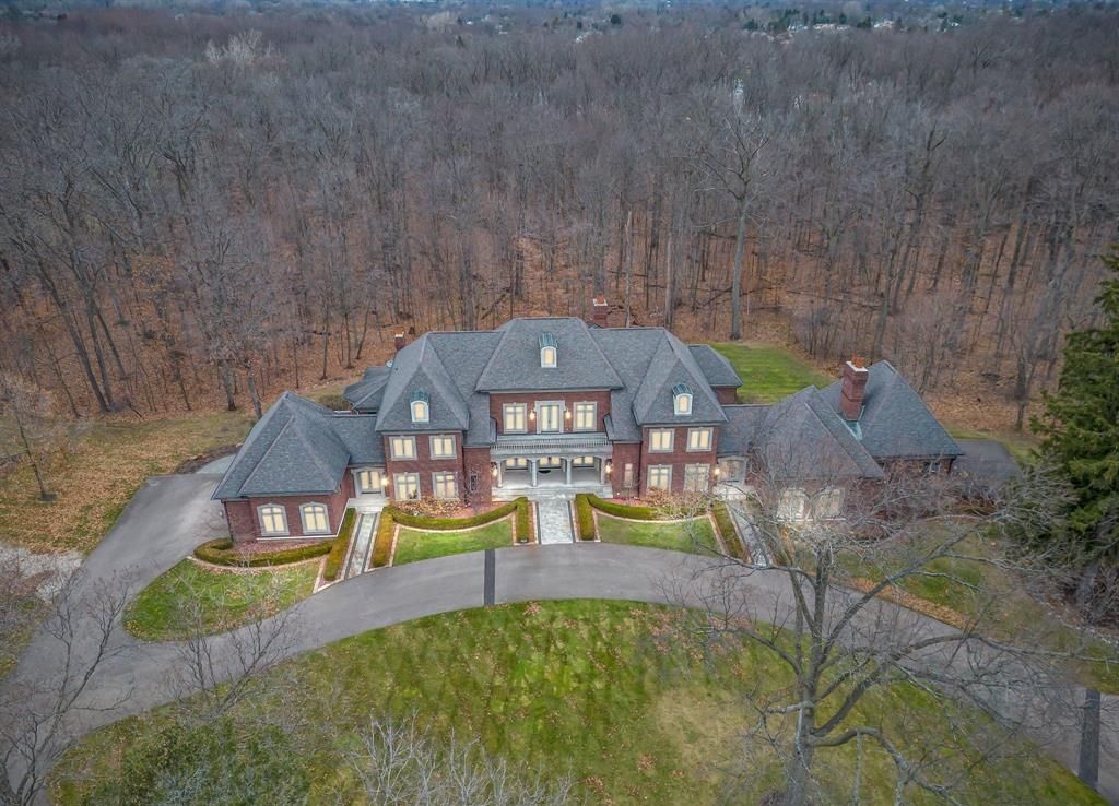 Opulence Redefined An Extraordinary 4.5 Million Dream Property in Michigan 2