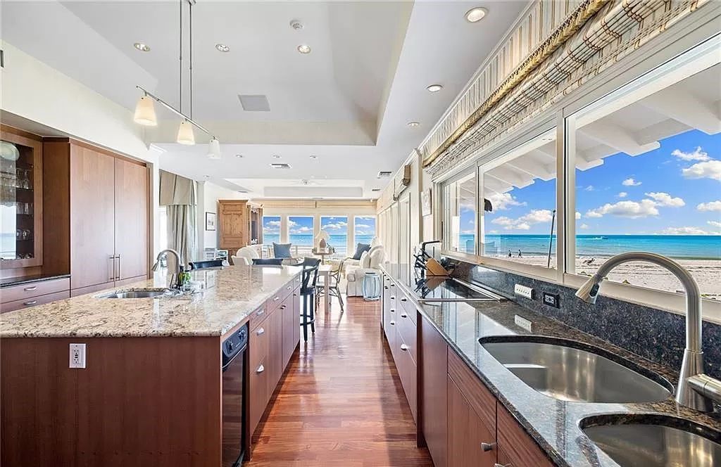 Built in 1964 and spanning 6,360 square feet, the property offers 171 feet of prime Gulf of Mexico frontage.