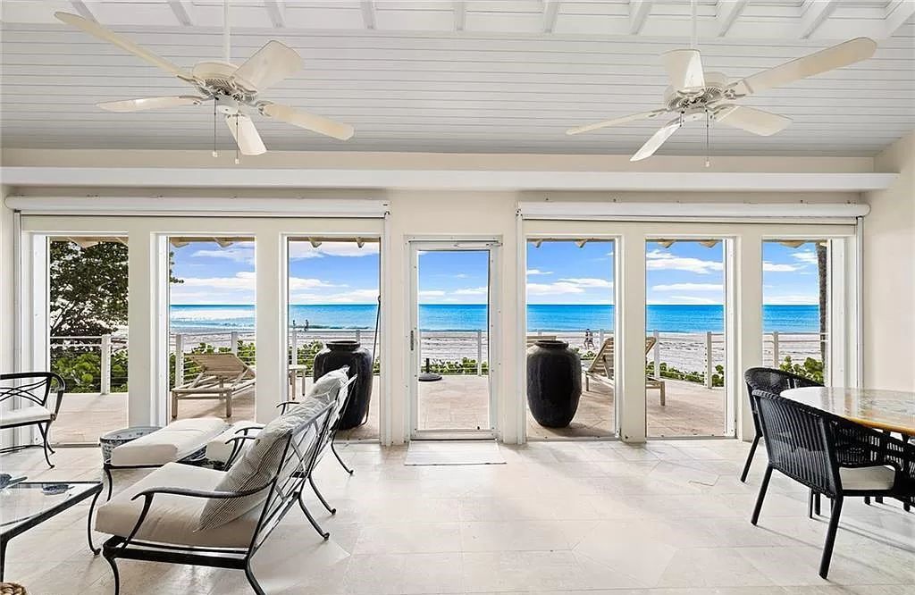 Built in 1964 and spanning 6,360 square feet, the property offers 171 feet of prime Gulf of Mexico frontage.