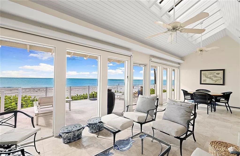 Built in 1964 and spanning 6,360 square feet, the property offers 171 feet of prime Gulf of Mexico frontage.