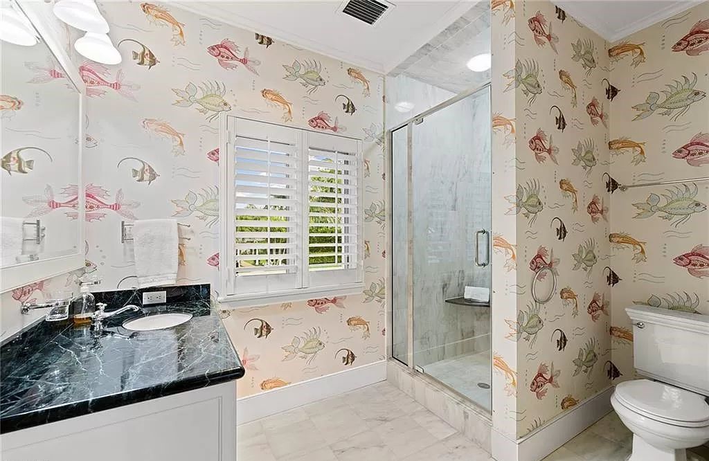 Built in 1964 and spanning 6,360 square feet, the property offers 171 feet of prime Gulf of Mexico frontage.