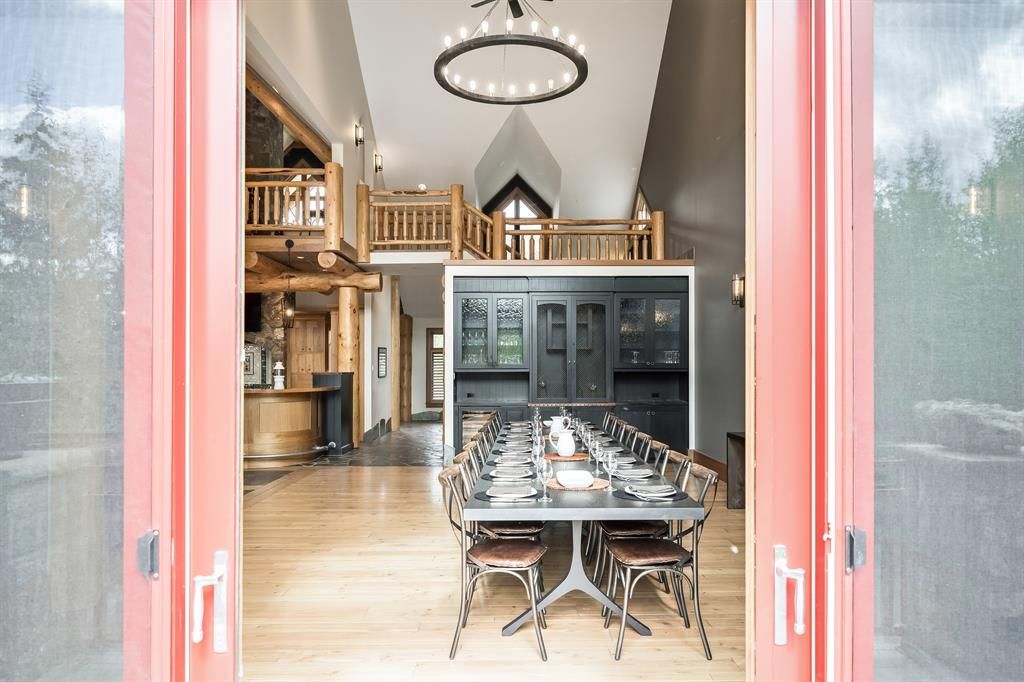 Secluded Splendor Majestic Estate with Private Golf Course in Canada Hits the Market at C13.95 Million 15