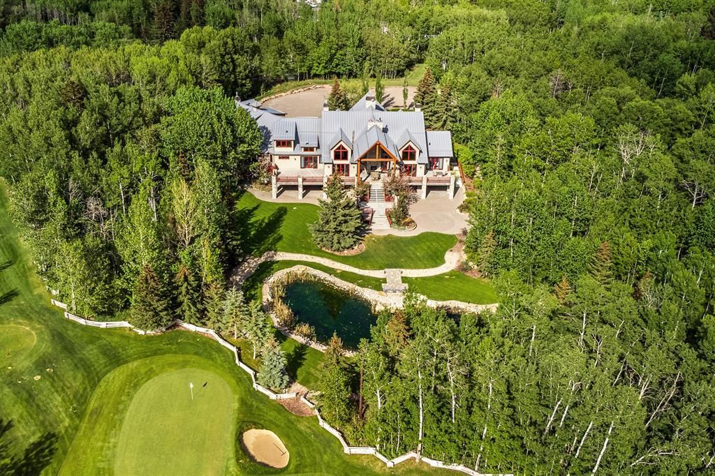 Secluded Splendor Majestic Estate with Private Golf Course in Canada Hits the Market at C13.95 Million 2