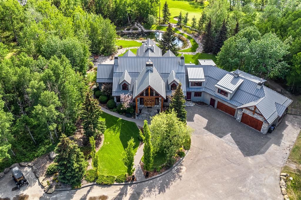 Secluded Splendor Majestic Estate with Private Golf Course in Canada Hits the Market at C13.95 Million 5