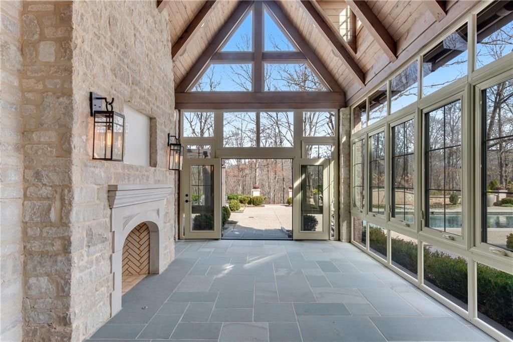 Stone Crafted Masterpiece T.S. Adams Studios Alluring Estate in Georgia Hits the Market at 6.85 Million 12