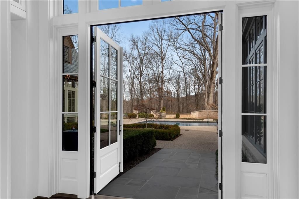 Stone Crafted Masterpiece T.S. Adams Studios Alluring Estate in Georgia Hits the Market at 6.85 Million 19