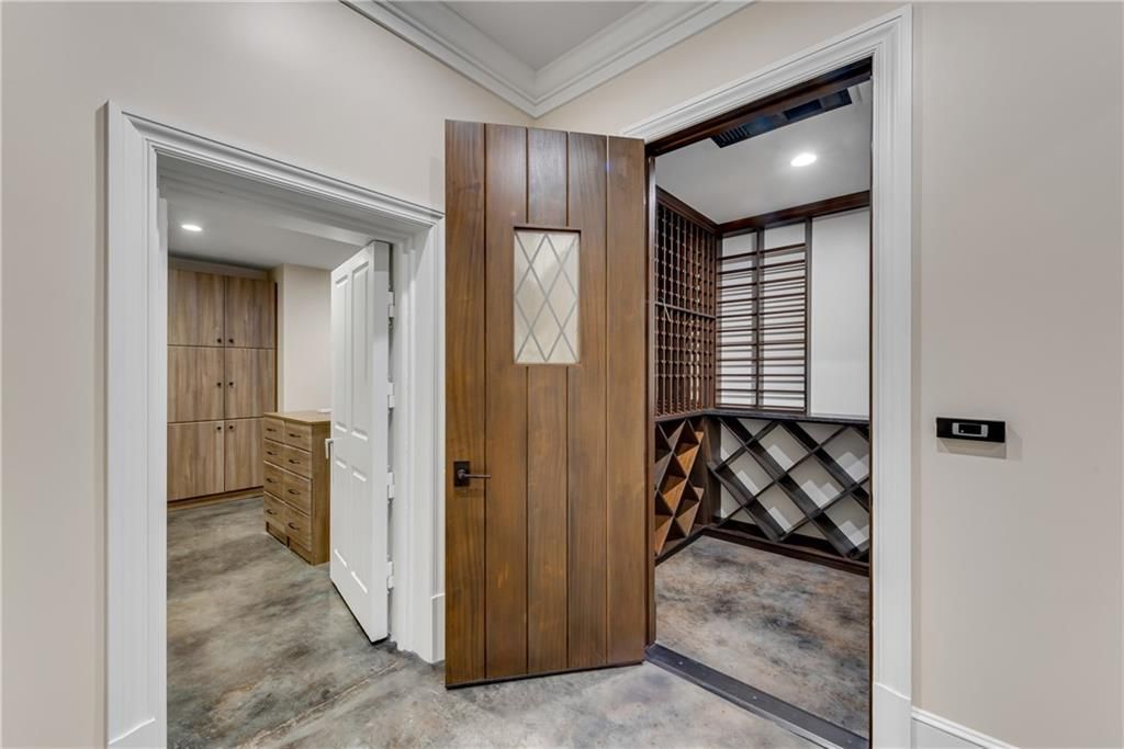 Stone Crafted Masterpiece T.S. Adams Studios Alluring Estate in Georgia Hits the Market at 6.85 Million 31