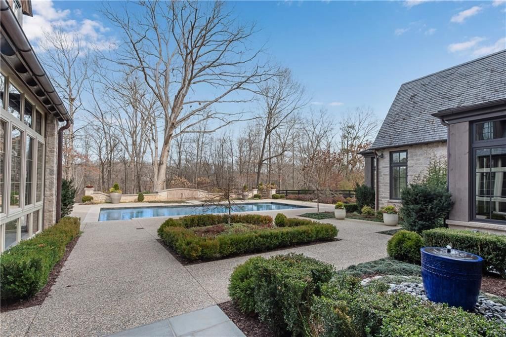 Stone Crafted Masterpiece T.S. Adams Studios Alluring Estate in Georgia Hits the Market at 6.85 Million 41
