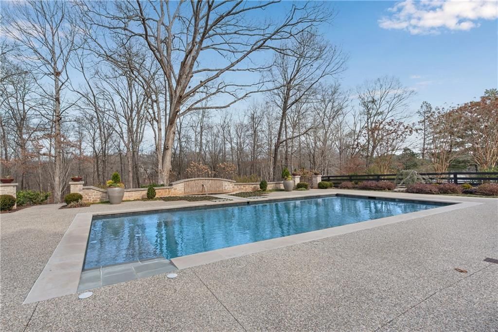 Stone Crafted Masterpiece T.S. Adams Studios Alluring Estate in Georgia Hits the Market at 6.85 Million 42