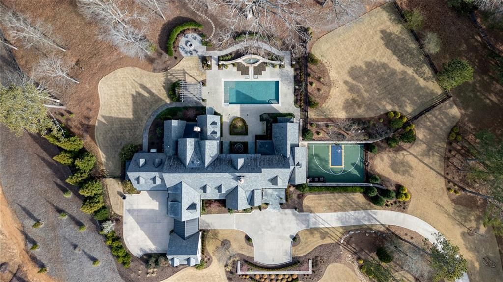 Stone Crafted Masterpiece T.S. Adams Studios Alluring Estate in Georgia Hits the Market at 6.85 Million 48