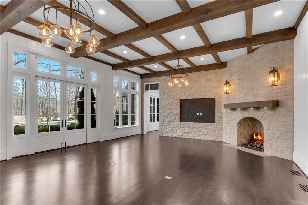Stone Crafted Masterpiece T.S. Adams Studios Alluring Estate in Georgia Hits the Market at 6.85 Million 9