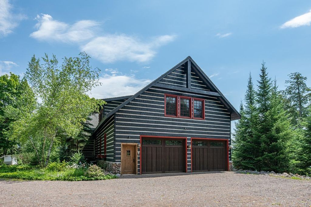 The Magnificent Cisco Chain Estate in East Bay Lake Michigan Offered at 2.55 Million 47