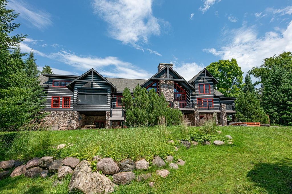 The Magnificent Cisco Chain Estate in East Bay Lake Michigan Offered at 2.55 Million 50