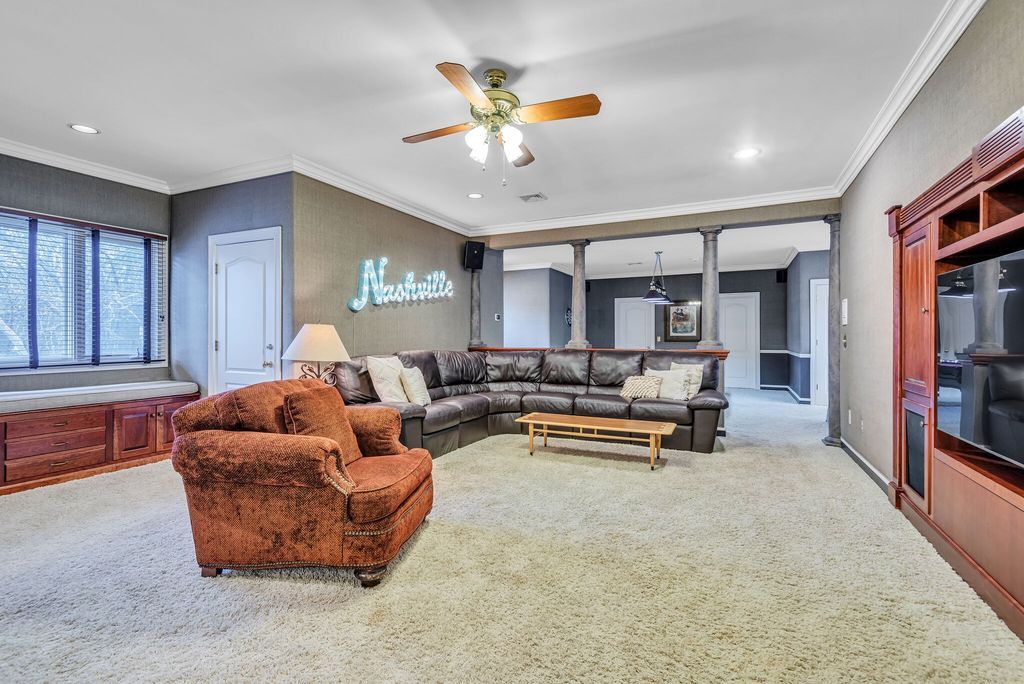 Visionary Architectural Marvel in Tennessee A Home Hits the Market at 2.6 Million 35