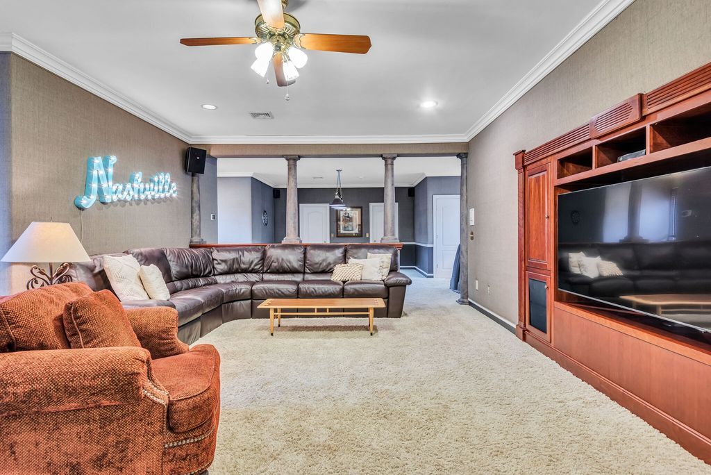 Visionary Architectural Marvel in Tennessee A Home Hits the Market at 2.6 Million 36