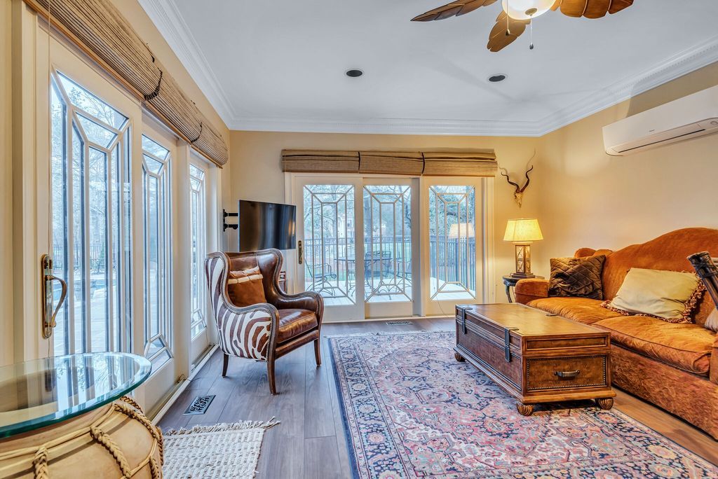 Visionary Architectural Marvel in Tennessee A Home Hits the Market at 2.6 Million 41