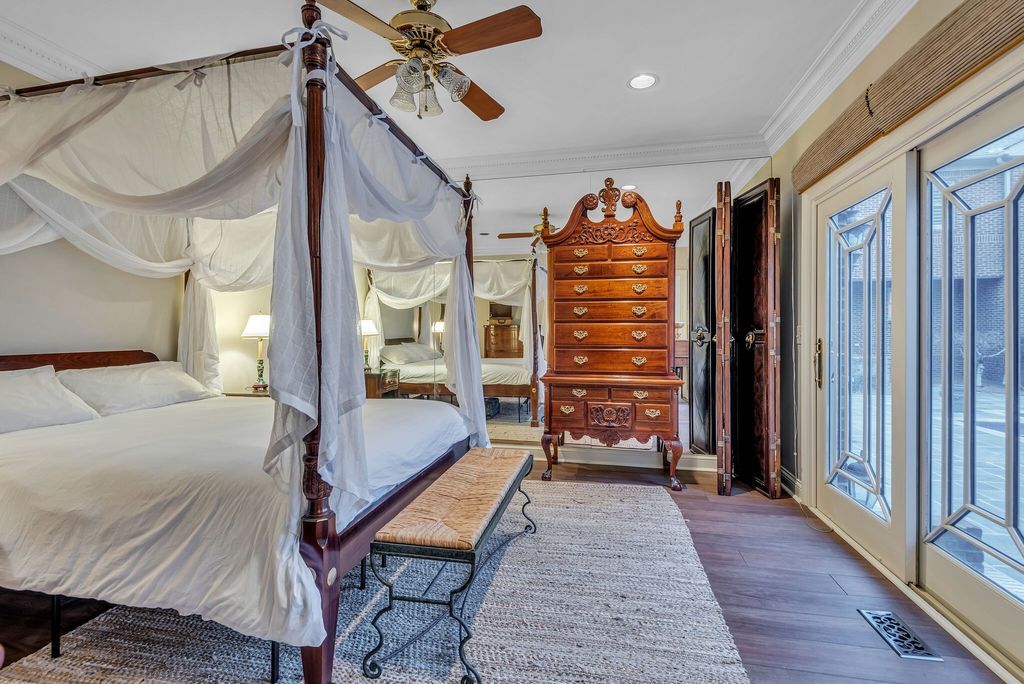 Visionary Architectural Marvel in Tennessee A Home Hits the Market at 2.6 Million 43