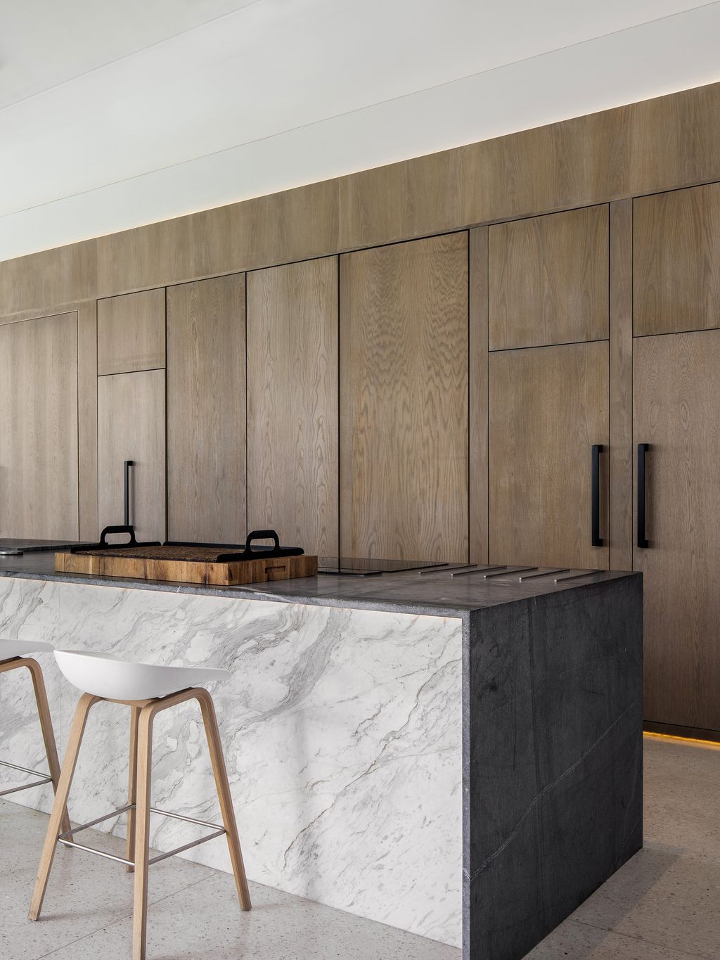 Winelands Villa, Contemporary Oasis in South Africa by ARRCC