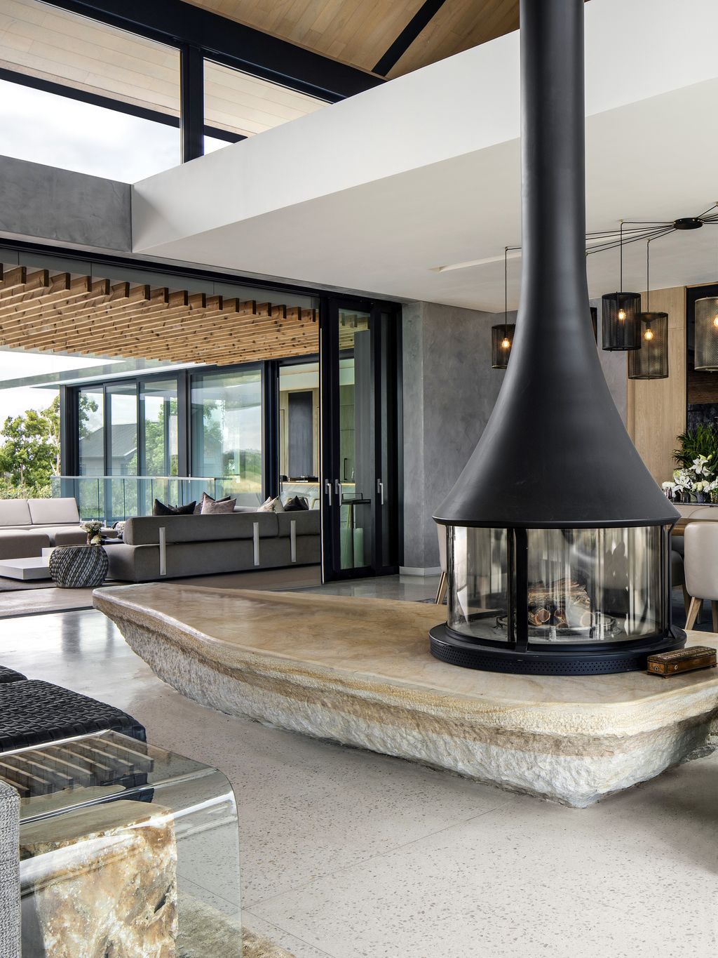 Winelands Villa, Contemporary Oasis in South Africa by ARRCC