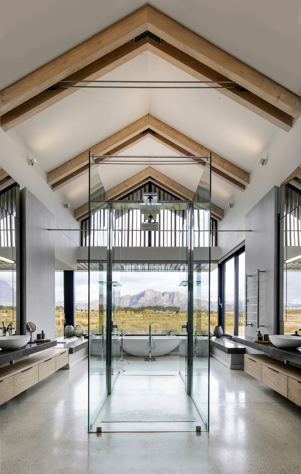 Winelands Villa, Contemporary Oasis in South Africa by ARRCC